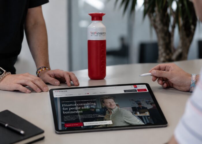 Professioneel overleg met Niek van der Laak en met TriFinance tablet